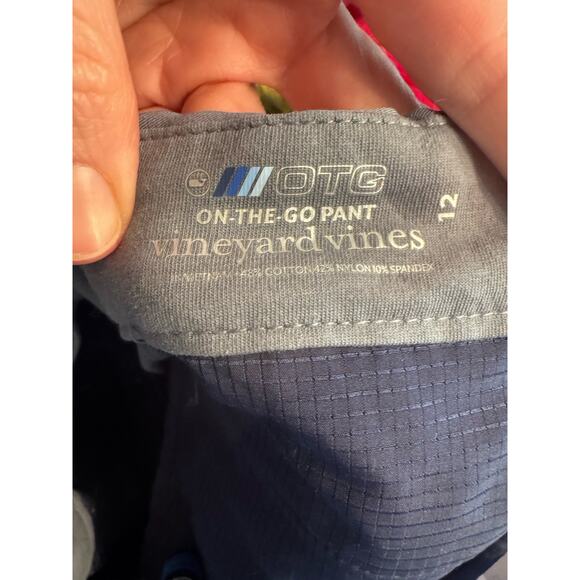 Vineyard Vines Boys' Performance On-The-Go PantsSz 12 - Picture 3 of 10